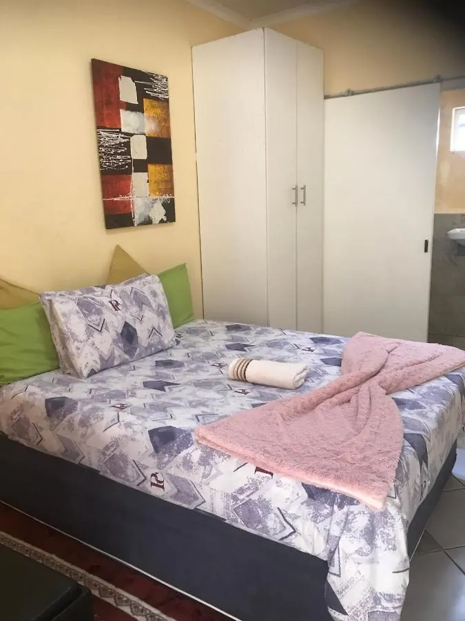 Couette-café M5 Park Bed And Breakfast Le Cap
